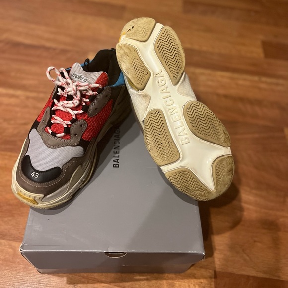 Balenciaga triple S - Picture 4 of 5
